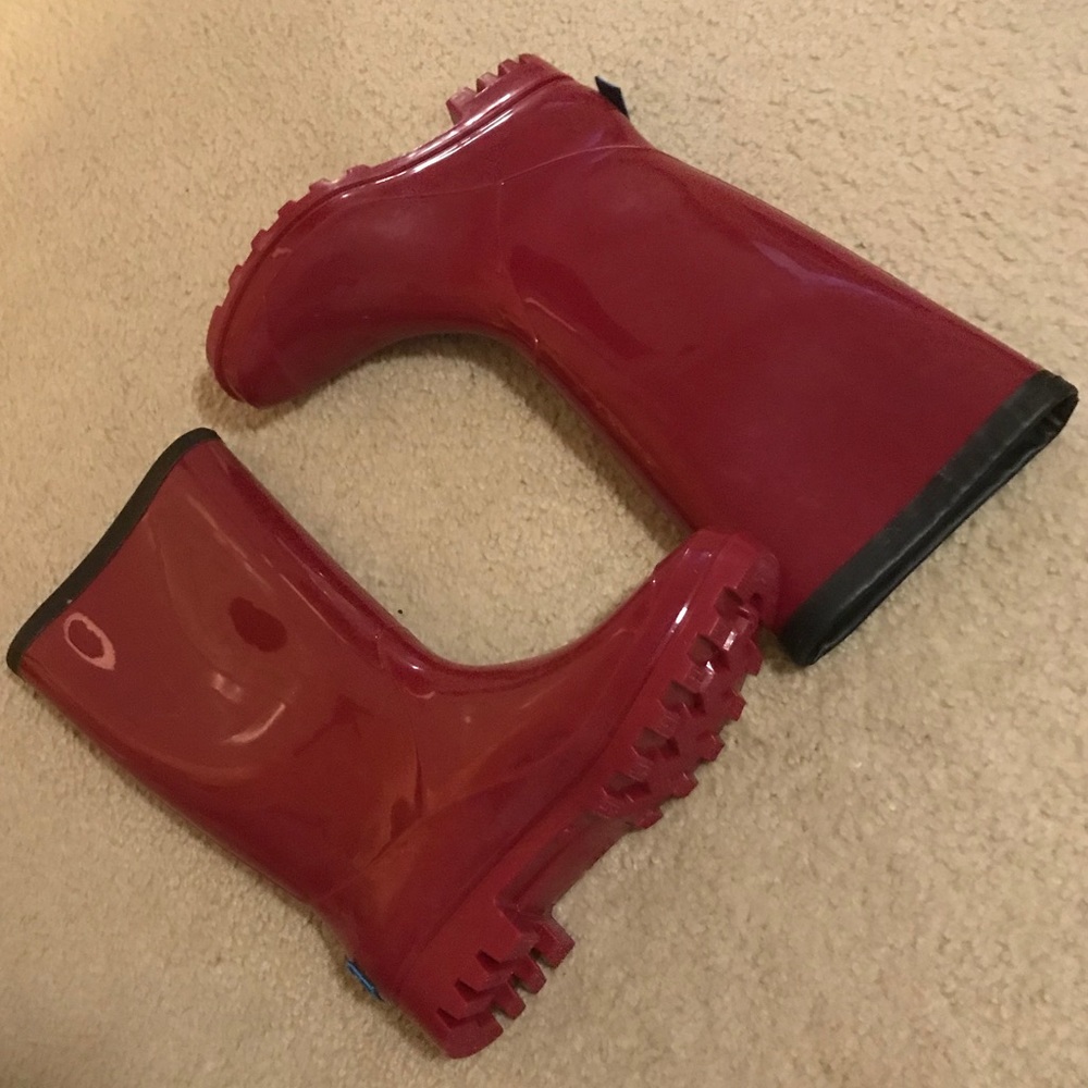 BootsiTootsi - Red Rainboots - Size 7